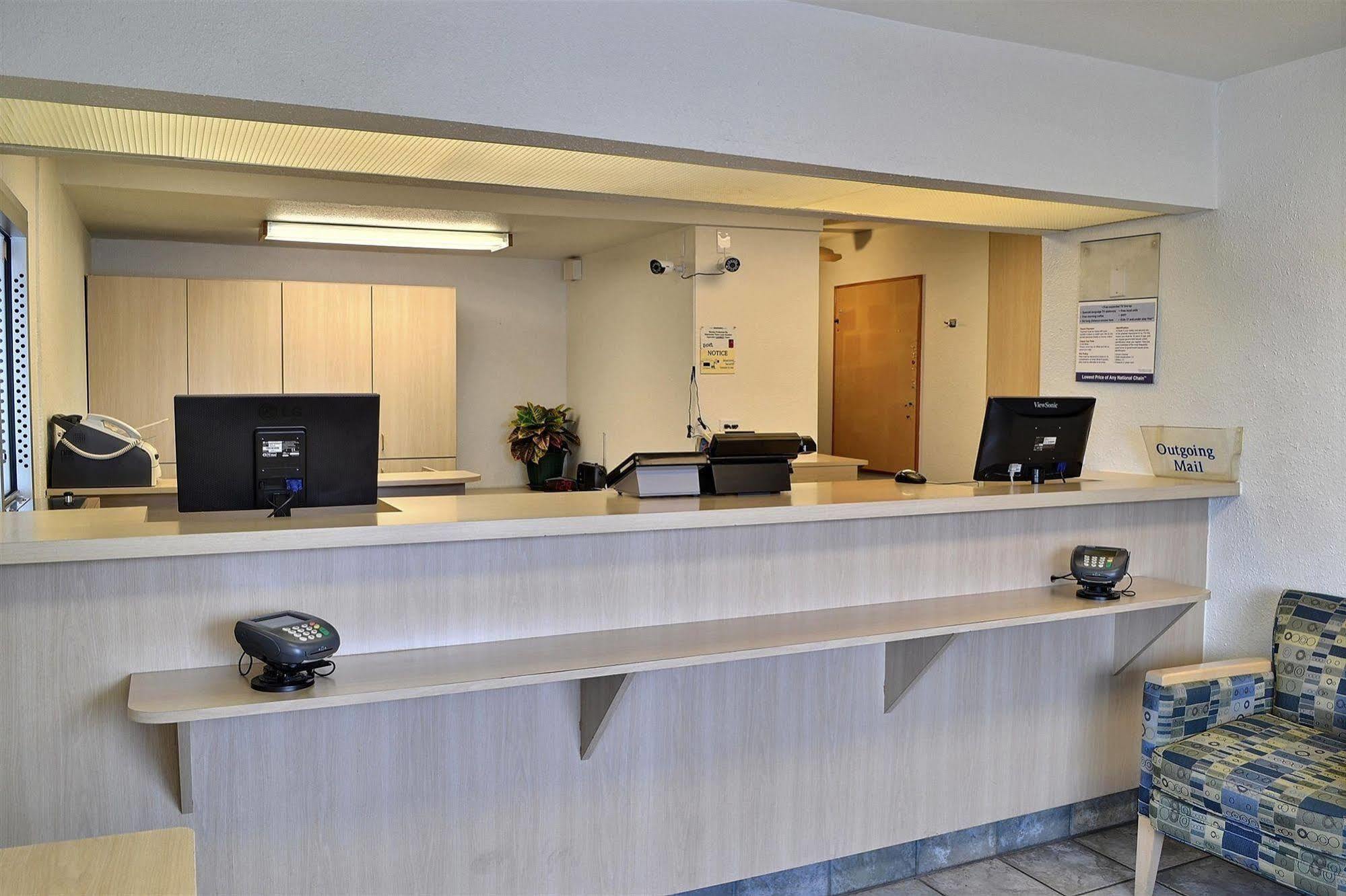 Motel 6-Billings, Mt - South Bagian luar foto